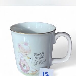 Precious Moments ‘Make a Joyful Noise’  Mug in good condition